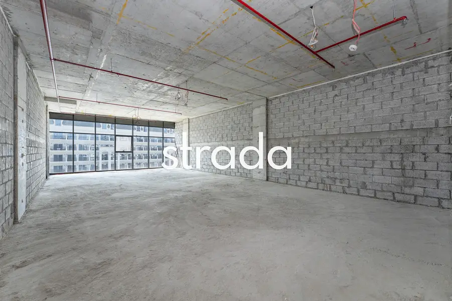 High floor | Corner office | Vacant | Ready