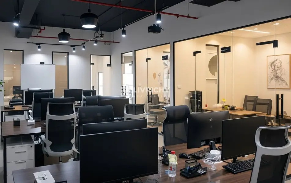 FULLY FURNISHED | SPACIOUS OFFICE | MULTIPLE ROOMS