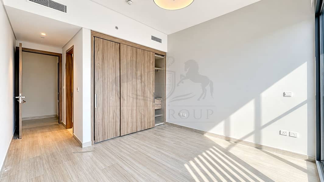 4 Sunlit Minimalist Bedroom Interior. png