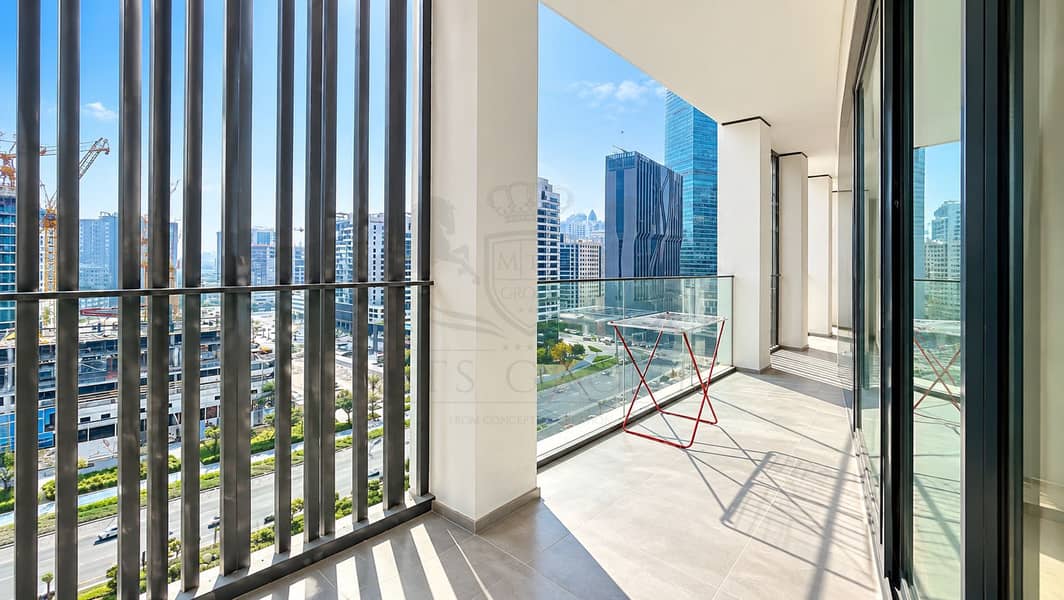 7 Sunlit High-Rise Balcony Overlooking the City. png