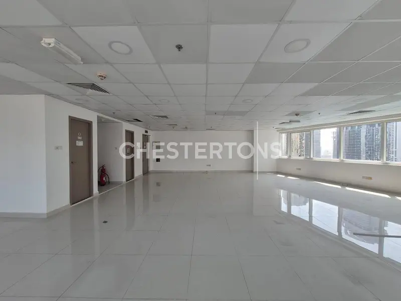 Fitted office | spacious | close to metro