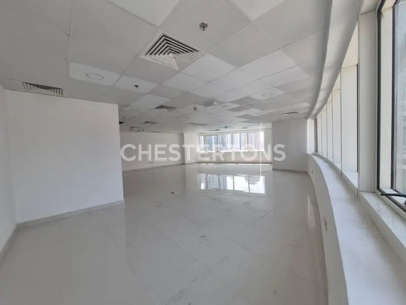 Fitted office | spacious | close to metro
