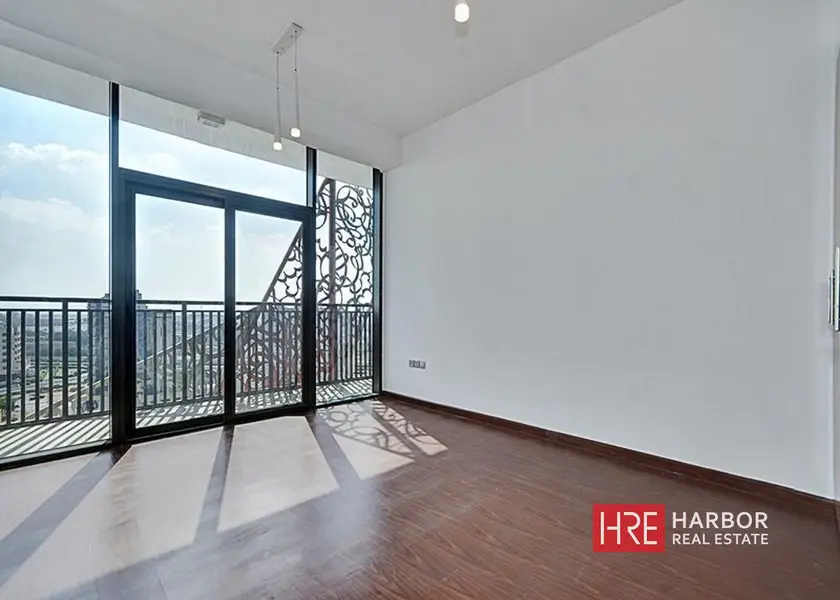 Spacious Layout | Move-in Ready | Pool view