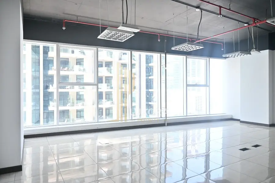 Fitted Office | Open-plan Layout | 2 Parkings | Canal View