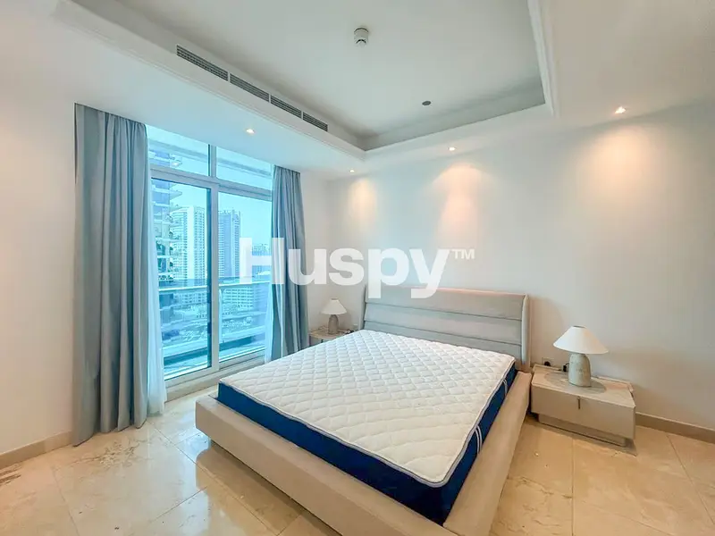 Marina View | Vacant | High Floor