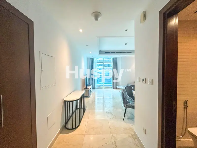 Marina View | Vacant | High Floor