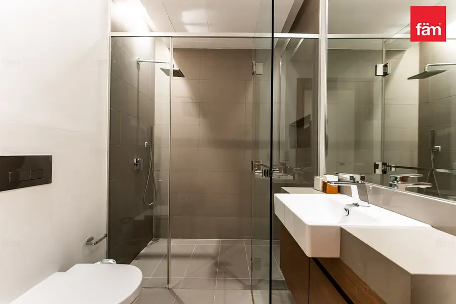 Investors Deal | Bright and Modern Living