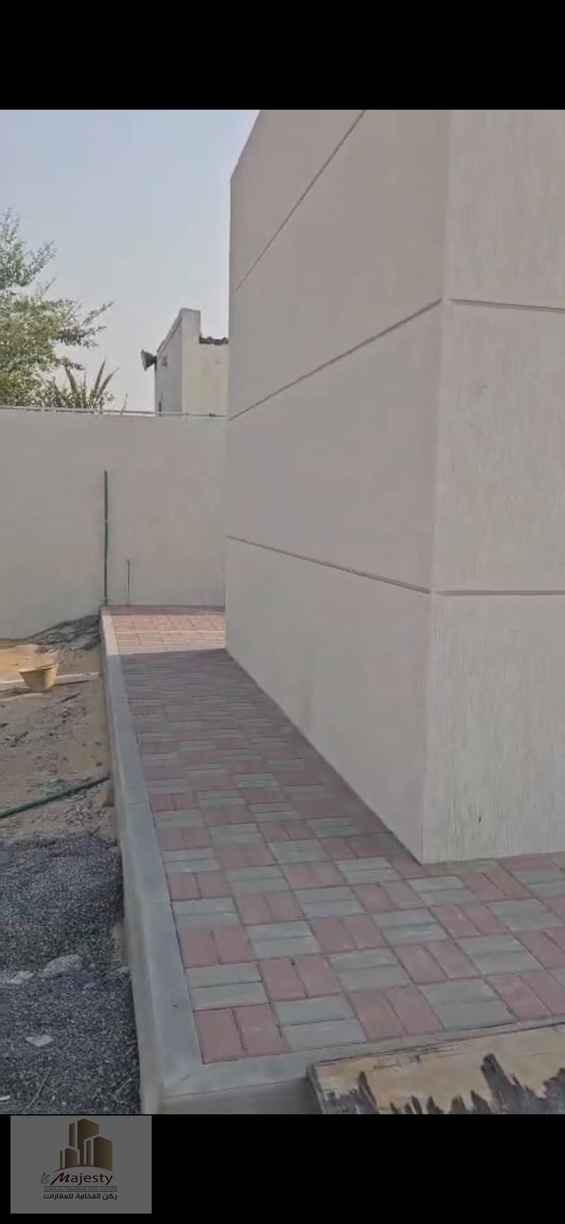 8 1000523252. jpg