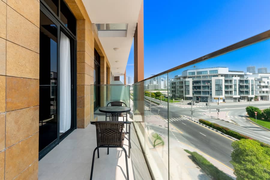 15 Balcony. jpg