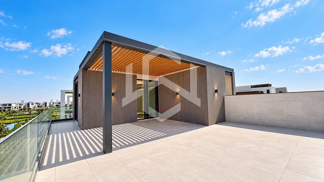 33 Spacious 5-BR+M Villa | Private Garden | Park View