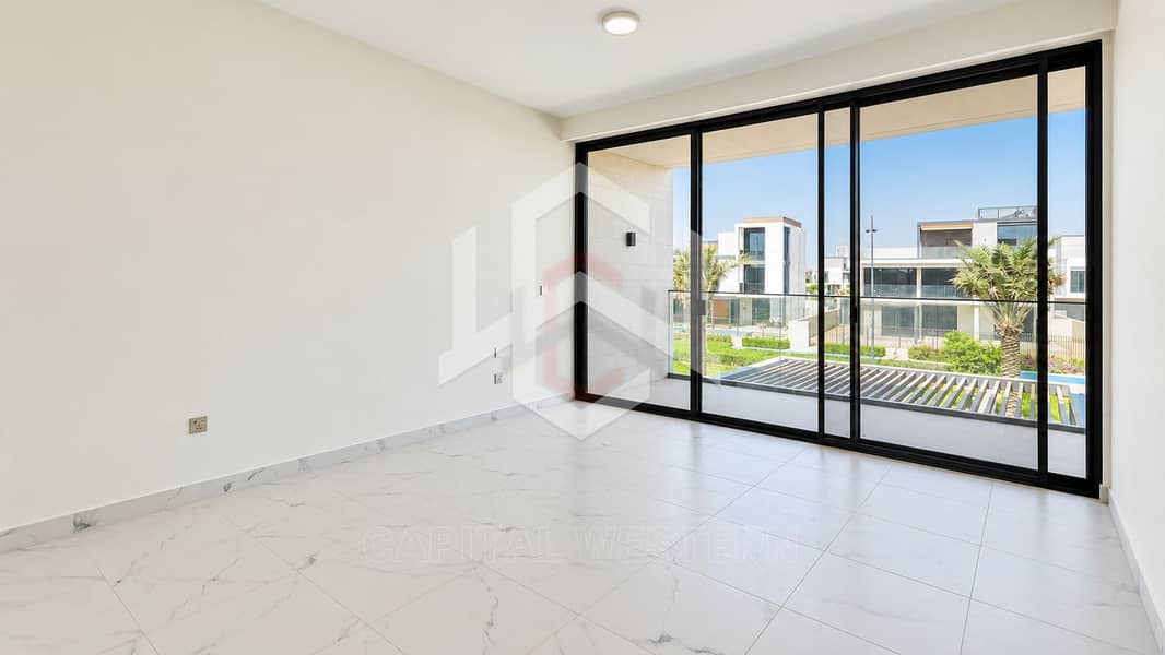 14 5BR VILLA | PRIVATE SWIMMING POOL | READY
