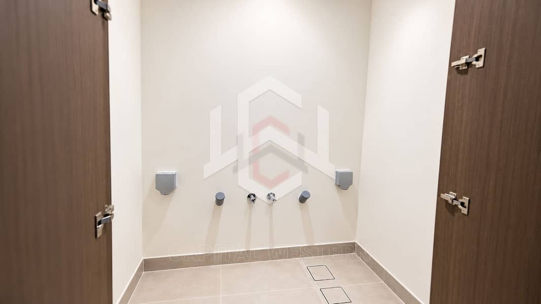 20 5BR VILLA | PRIVATE SWIMMING POOL | READY