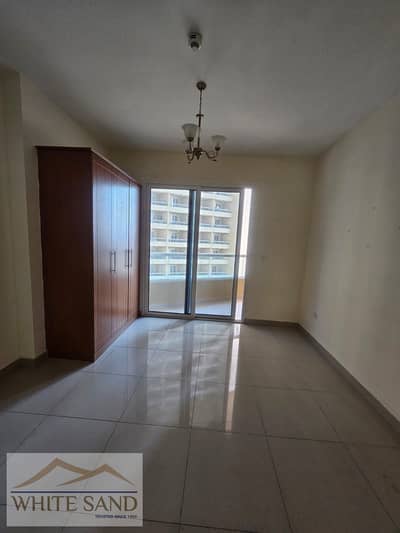 Studio for Rent in Dubai Production City (IMPZ), Dubai - WhatsApp Image 2026-10-26 at 14.56. 36. jpeg Studio for Rent in Dubai Production City (IMPZ), Dubai - WhatsApp Image 2026-10-26 at 14.56. 36. jpeg