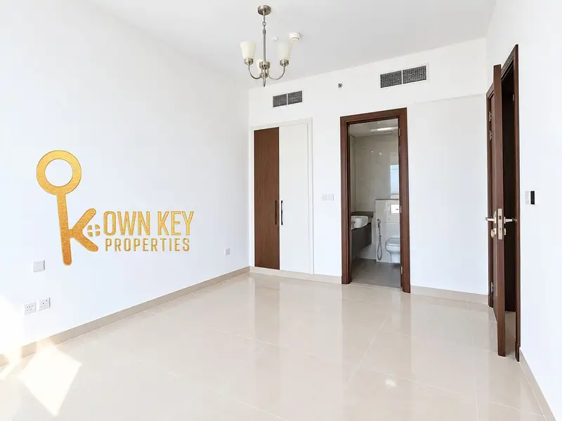 2BR Apartment | Balcony | Road View