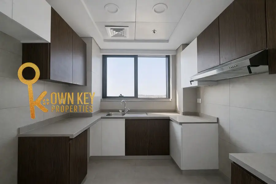 2BR Apartment | Balcony | Road View