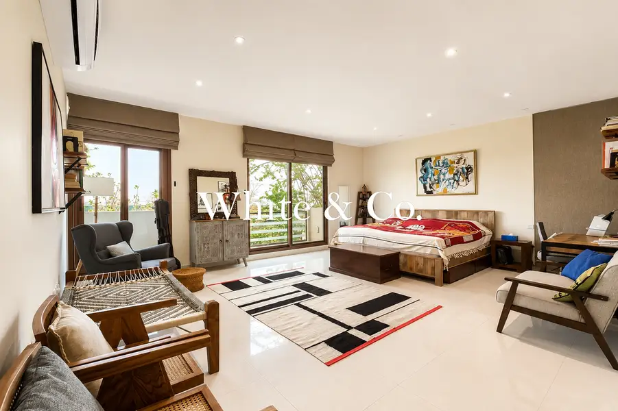 Immaculate | Family Home | Corner Unit