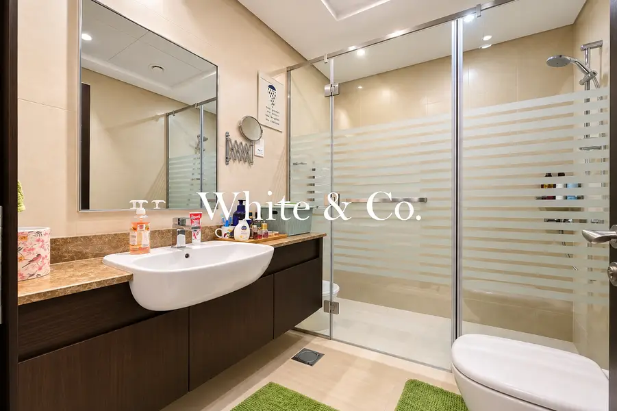 Immaculate | Family Home | Corner Unit