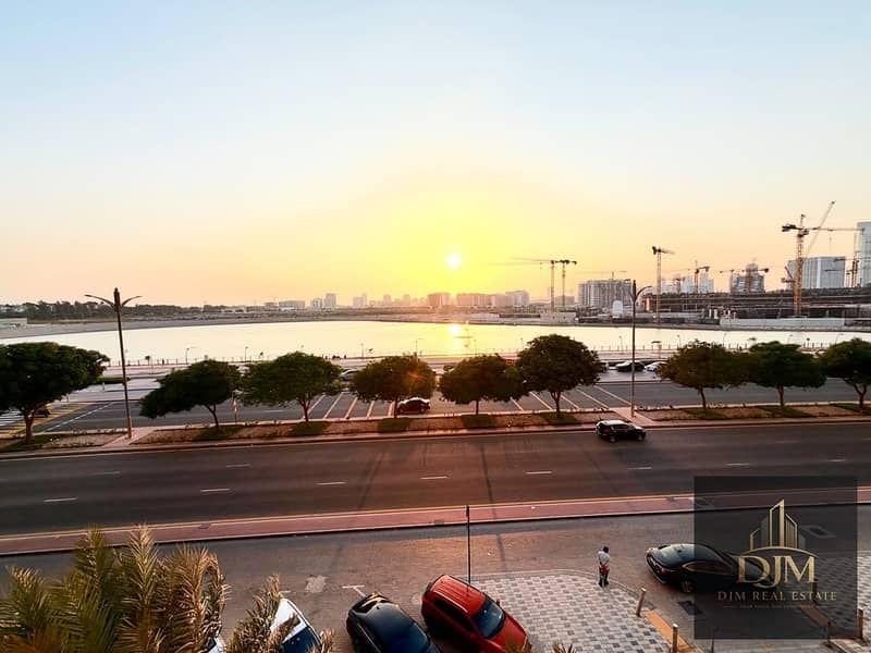 12 6e2bb50f-2ef3-410c-9c9e-55cf8de50547. jpeg