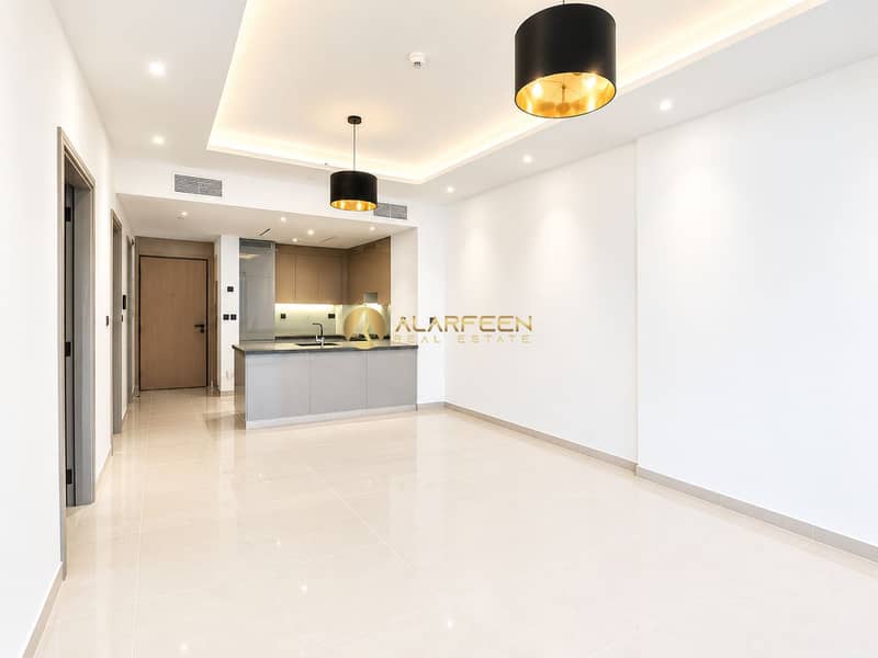 2 Bright Modern Open-Plan Kitchen Interior. png