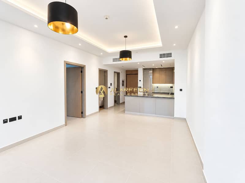 3 Bright Minimalist Open-Plan Apartment. png