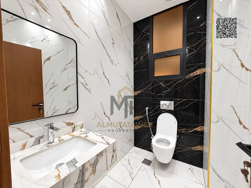 18 batch_WhatsApp Image 2026-10-09 at 5.33. 43 PM. jpg