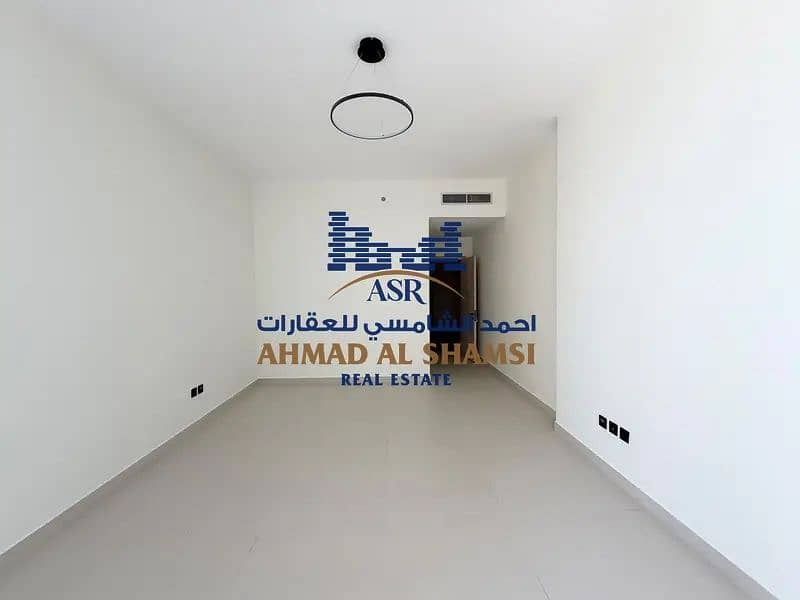 18 IMG_2399. webp