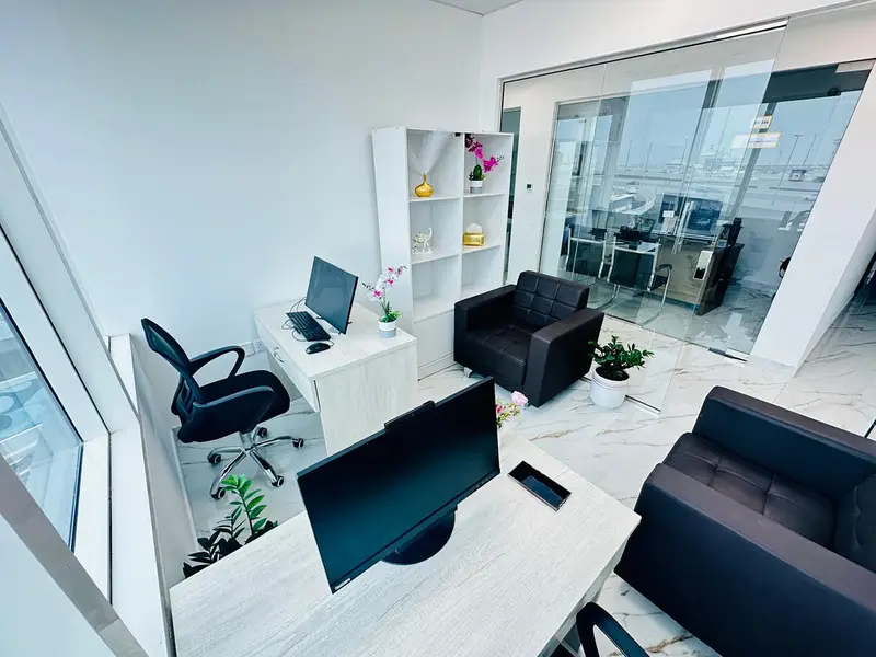 Beautiful Office | Direct from Owner | Near to Metro Station