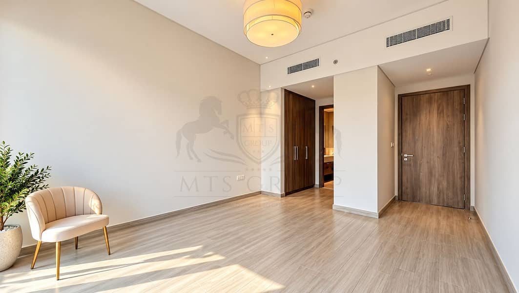 4 Minimalist Sunlit Bedroom Interior. png