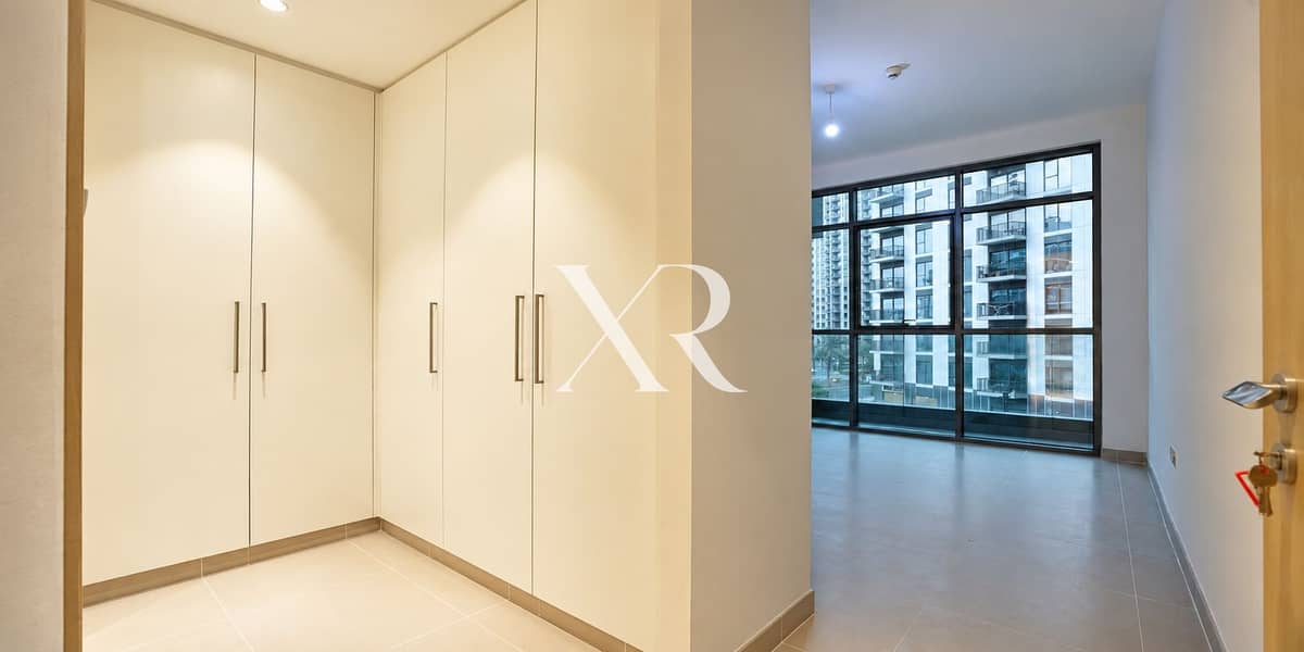 6 Minimalist Apartment Entryway and Balcony View. png