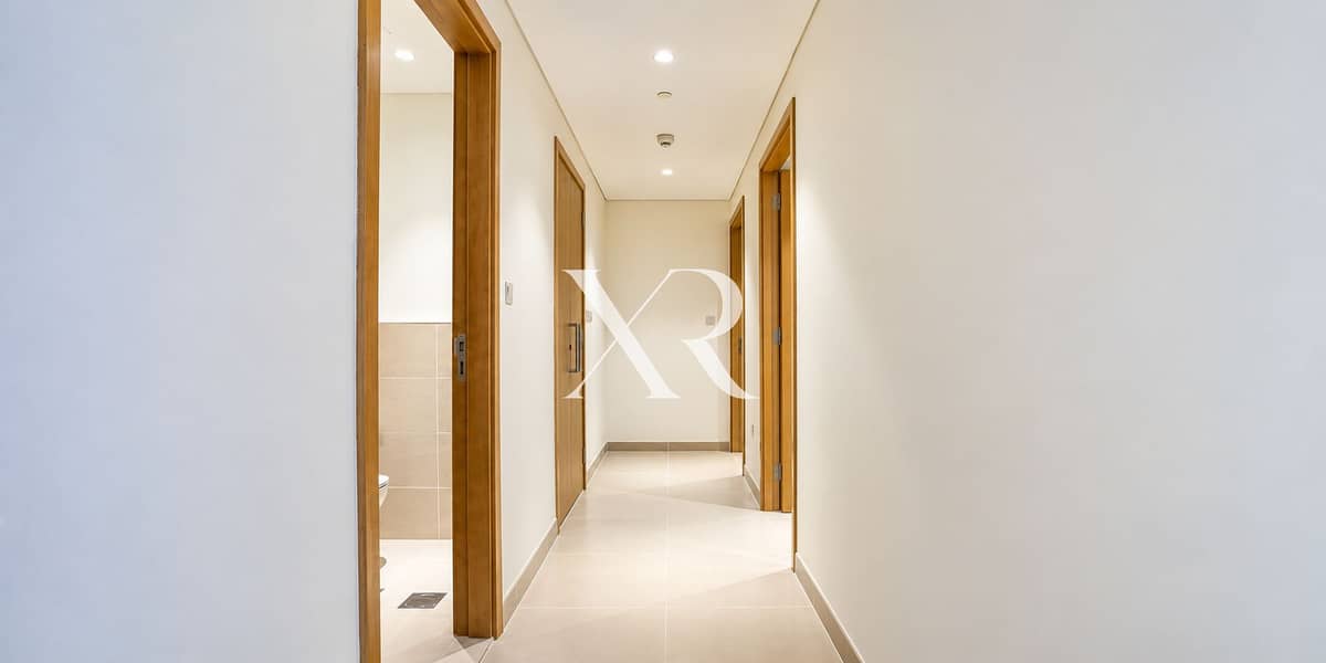 14 Minimalist Modern Hallway Perspective. png