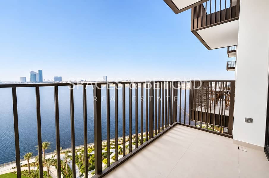 2 Watermark-Free Property Interior with Skyline-2. png