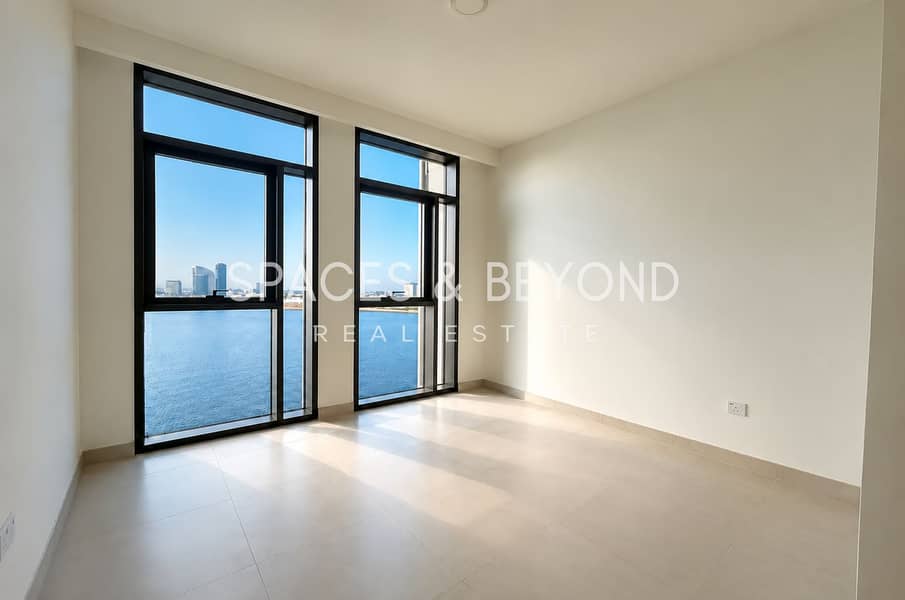 7 Watermark-free apartment interior with skyline-3. png
