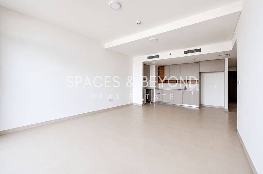 9 Sunlit apartment with skyline views-1. png