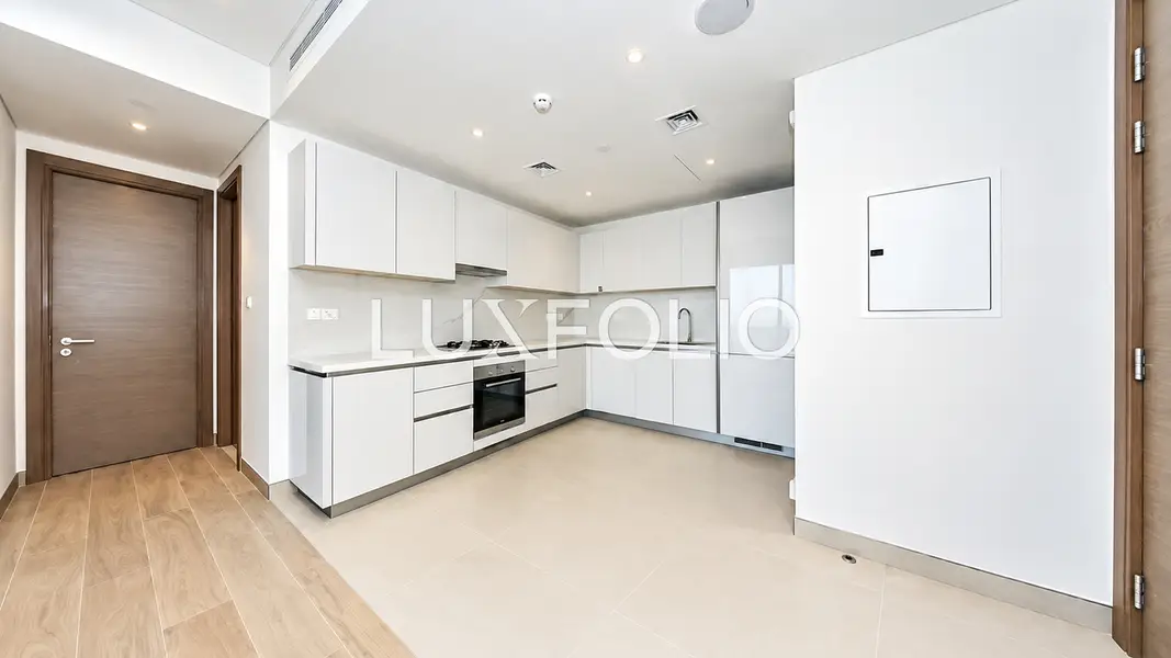 Exclusive | High Floor | Lagoon View |