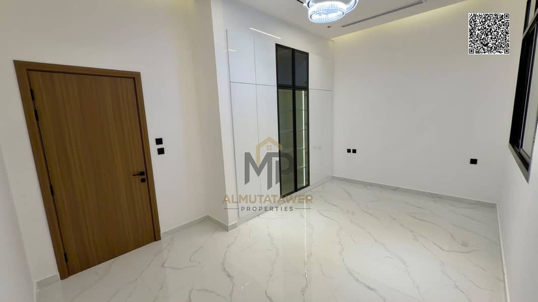 17 batch_WhatsApp Image 2026-10-07 at 6.06. 16 PM (1). jpg
