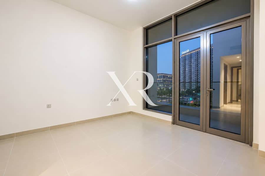 11 Minimalist Apartment with Emaar City View. png