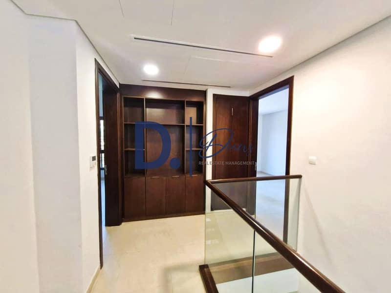 8 f5ddf269-16d3-4e4a-acc8-f2904cd00146. jpg