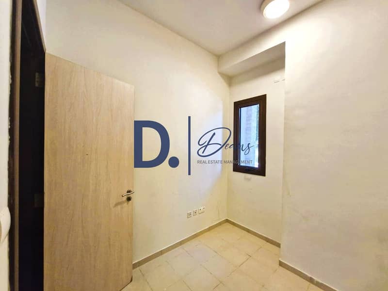 16 c431cfb4-4180-4858-bed8-5c75bb5cd98e. jpg