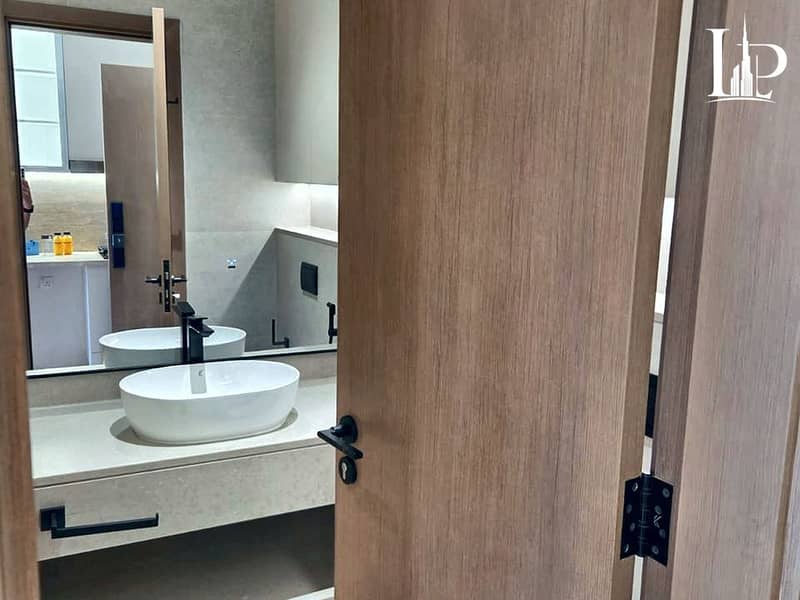9 07_Bathroom_Vanity. jpg