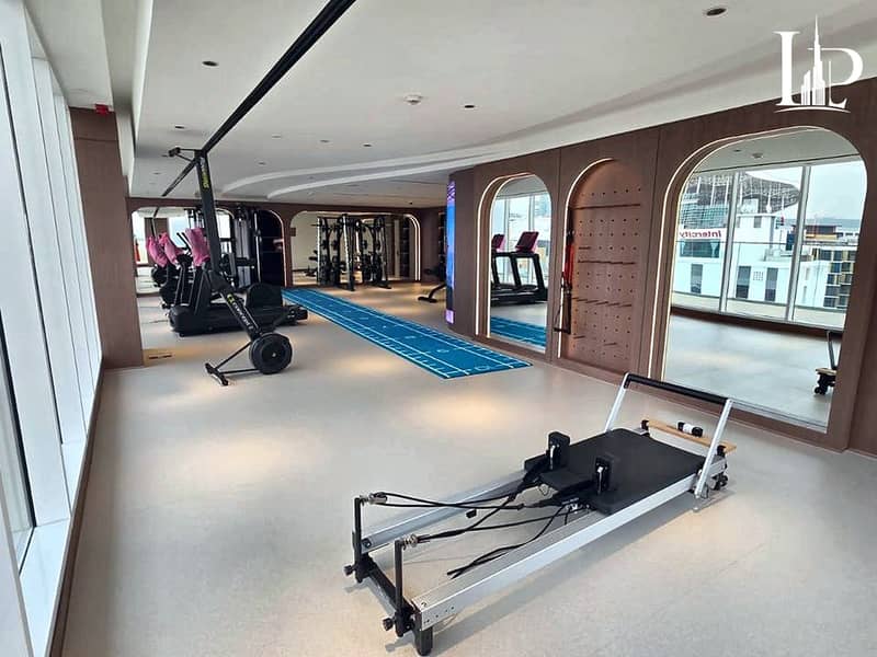 12 10_Pilates_Studio. jpg