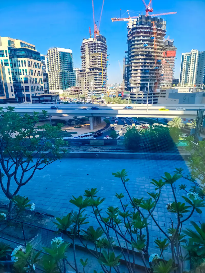 Canal view- open space-prime location-Attractive terms of rental contract