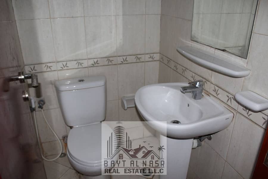 14 eea4d19b-fcaa-4c1f-ad65-32049a9a8dba. jpg