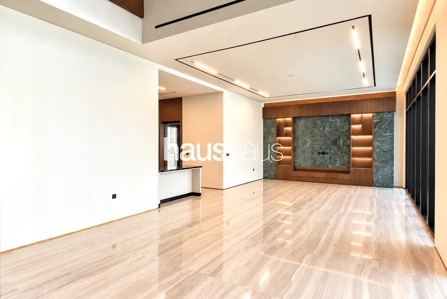 5BR | Premium Finishes | Private Elevator | VOT