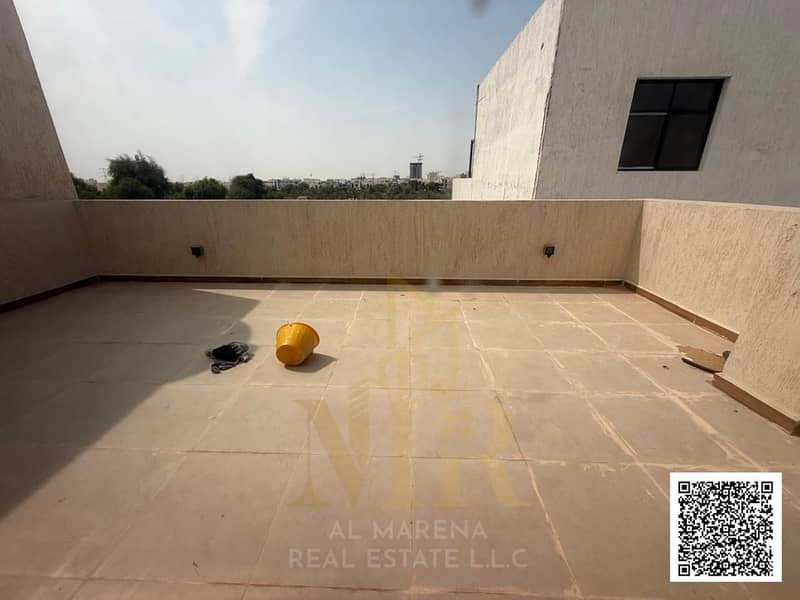 22 WhatsApp Image 2026-10-26 at 3.16. 12 PM (3)-watermark. jpg