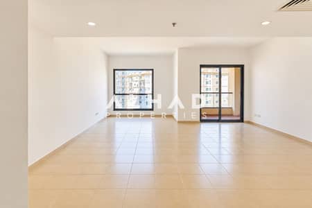 朱美拉海滩住宅（JBR）， 迪拜 3 卧室单位待售 - Minimalist Apartment Interior with City Views. png