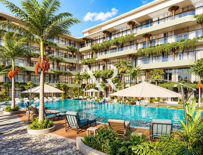 10 Luxury Tropical Pool Courtyard. png