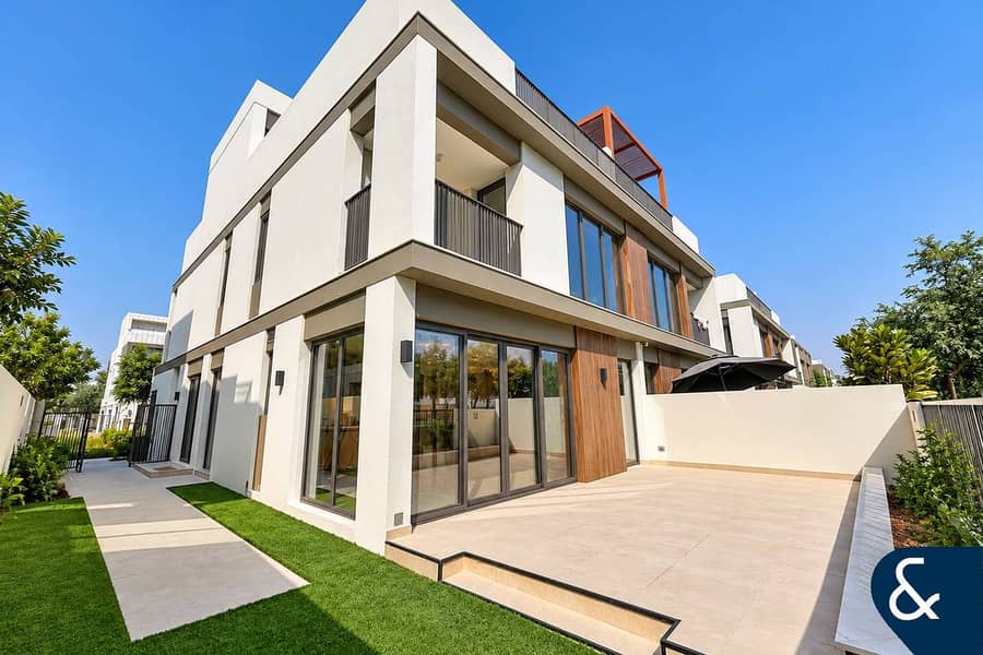 Green Belt | 5 Bedroom | Prime Location Green Belt | 5 Bedroom | Prime Location