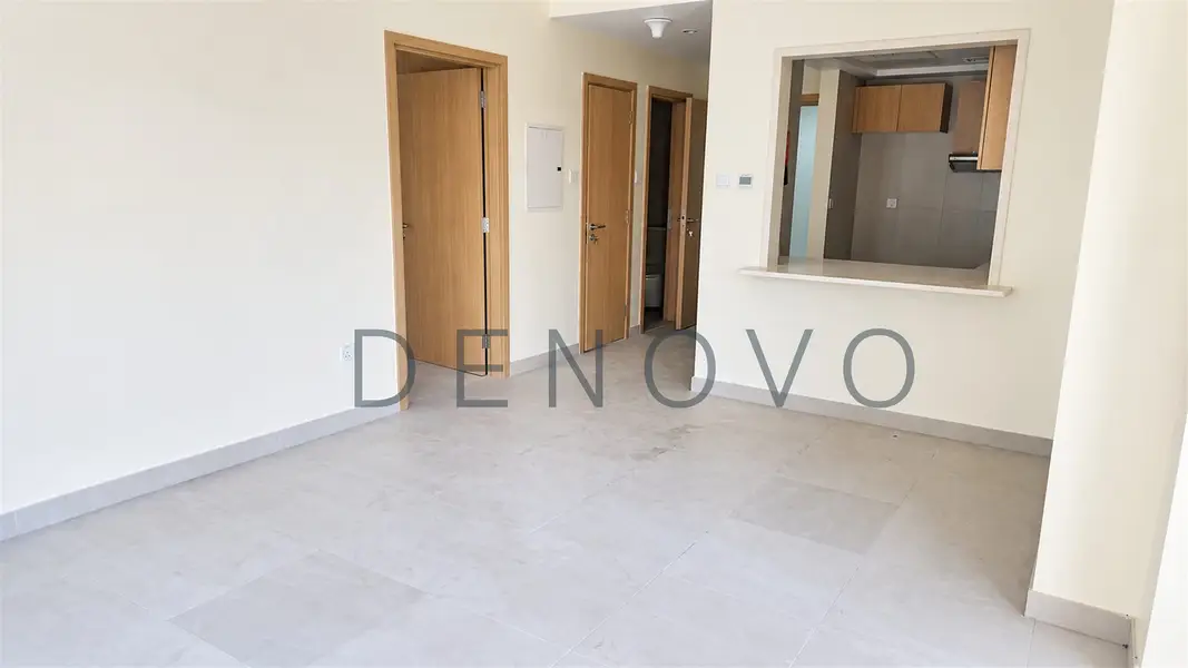 Stylish Living | Balcony | Great Location