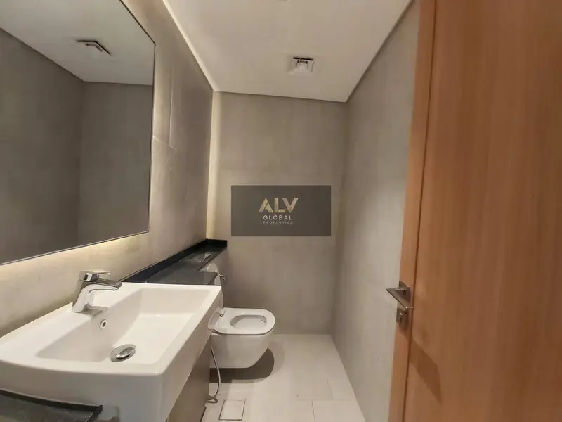 Newly built | Easy access to Exit | Family oriented