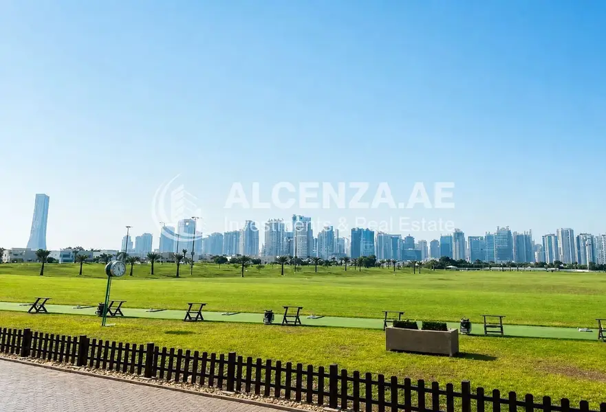 Full Golf Course View | Exclusive Villa Plot